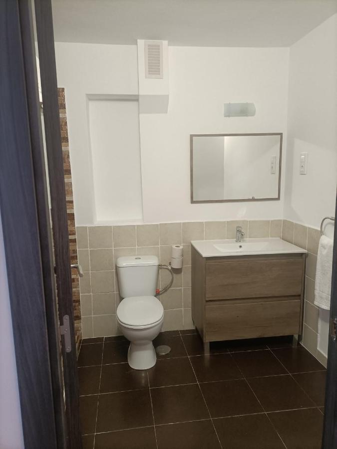 Hostal Las Encinas Вільявісіоса-де-Одон Екстер'єр фото